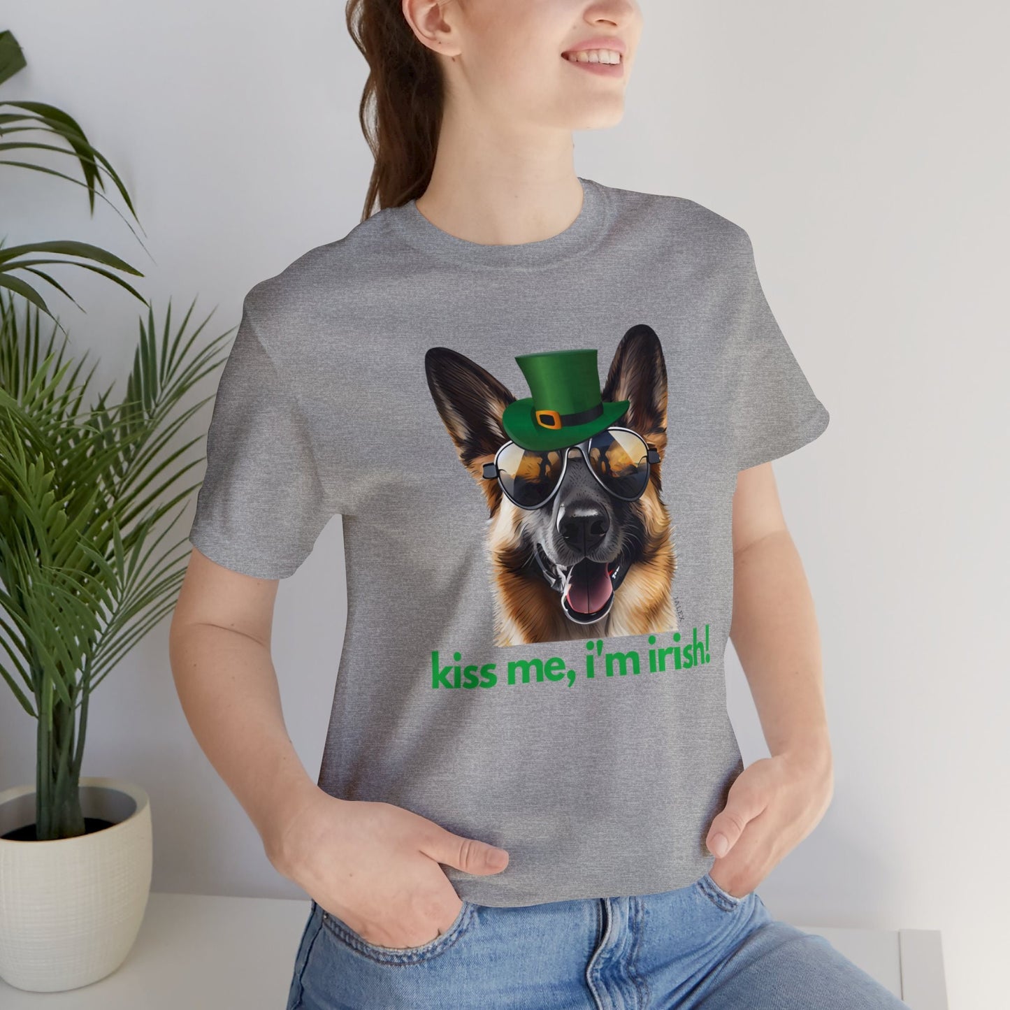 GSD kiss me im irish green letters Unisex Heavy Cotton Tee